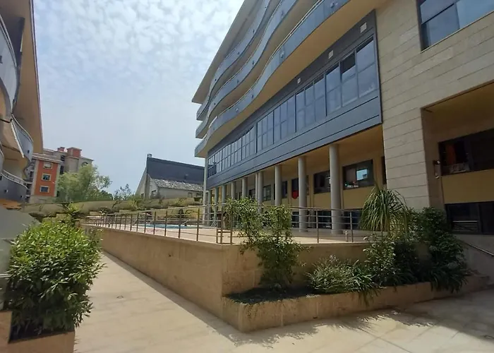 En Urbanización Con Piscina En Playa De Silgar *