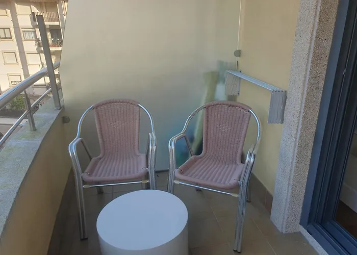 Apartamento En Urbanización Con Piscina En Playa De Silgar Sanxenxo