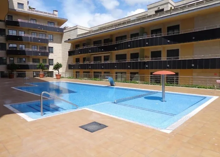 En Urbanización Con Piscina En Playa De Silgar Apartamento Sanxenxo